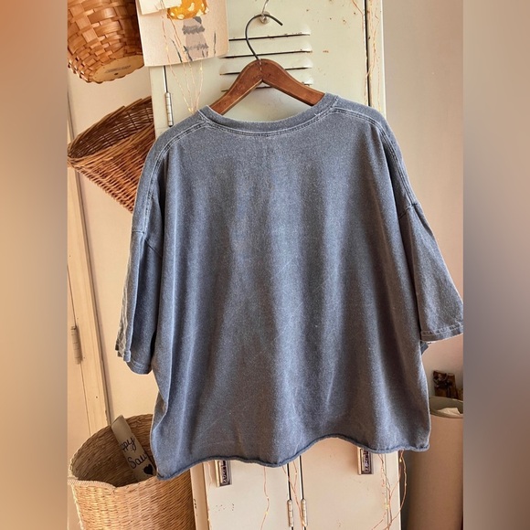 Biggie it was all dream Boxy Tee - Picture 7 of 11